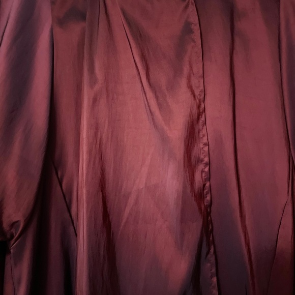 Maralyce Ferree cape like hooded trench
coat. XL - Picture 8 of 10